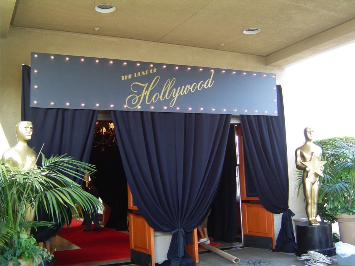 Best of Hollywood Lit Entrance Sign